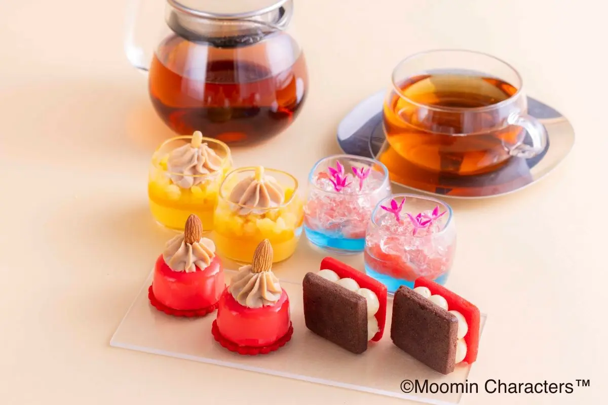 【ヒルトン大阪】リトルミイの"おちゃめ"なアフタヌーンティー。季節の果実を詰め込んだチーズケーキやムースなど