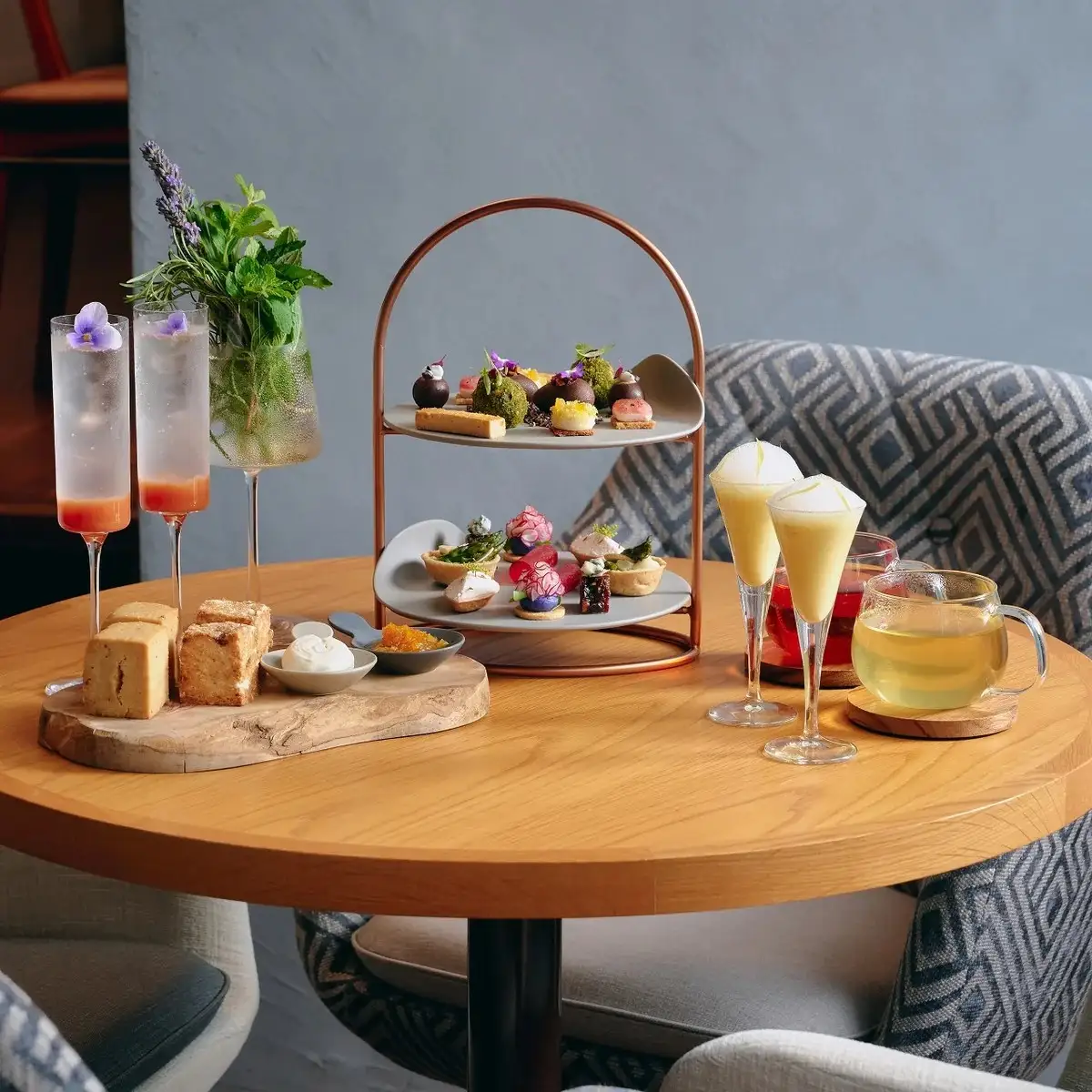 【ビヨンドスイーツ表参道店】選べる2種のグルテンフリーアフタヌーンティー。小麦も白砂糖も使わないスイーツやセイボリーなど