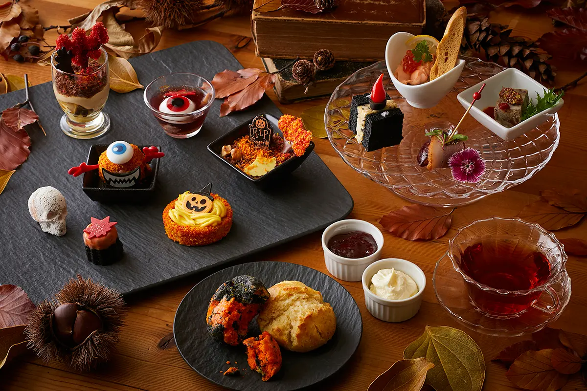 スイスホテル南海大阪】モンスターが主役のハロウィンアフタヌーン