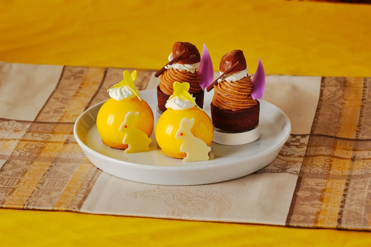 ストリングスホテル 名古屋　「お月見アフタヌーンティー」