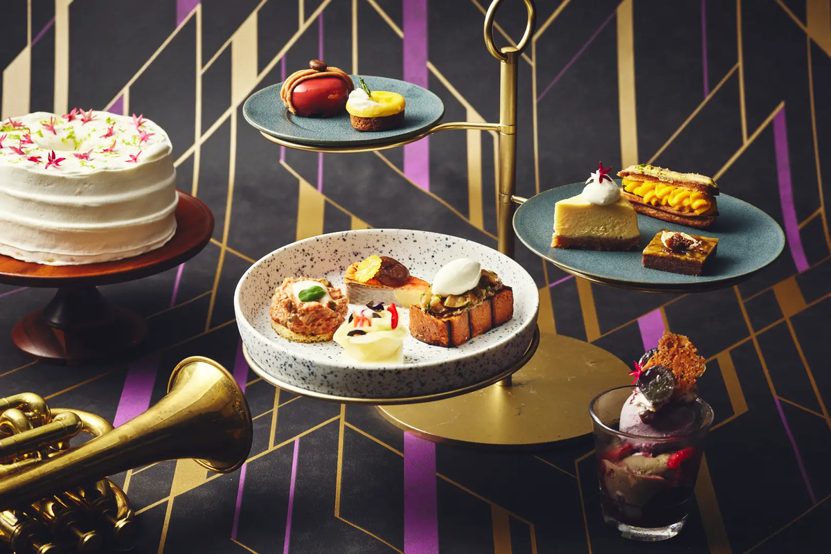 【ホテルインディゴ東京渋谷】秋香る美食と果実のアフタヌーンティー。彩り豊かな秋を味わうエクレアやチーズケーキなど