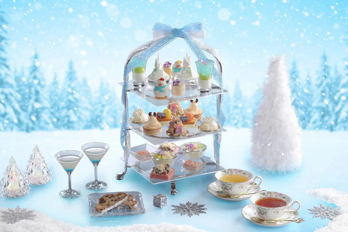 【シェラトン都ホテル大阪】“白”が紡ぐ冬のクリスマスアフタヌーンティー。雪の世界を表現したタルトやマカロンなど