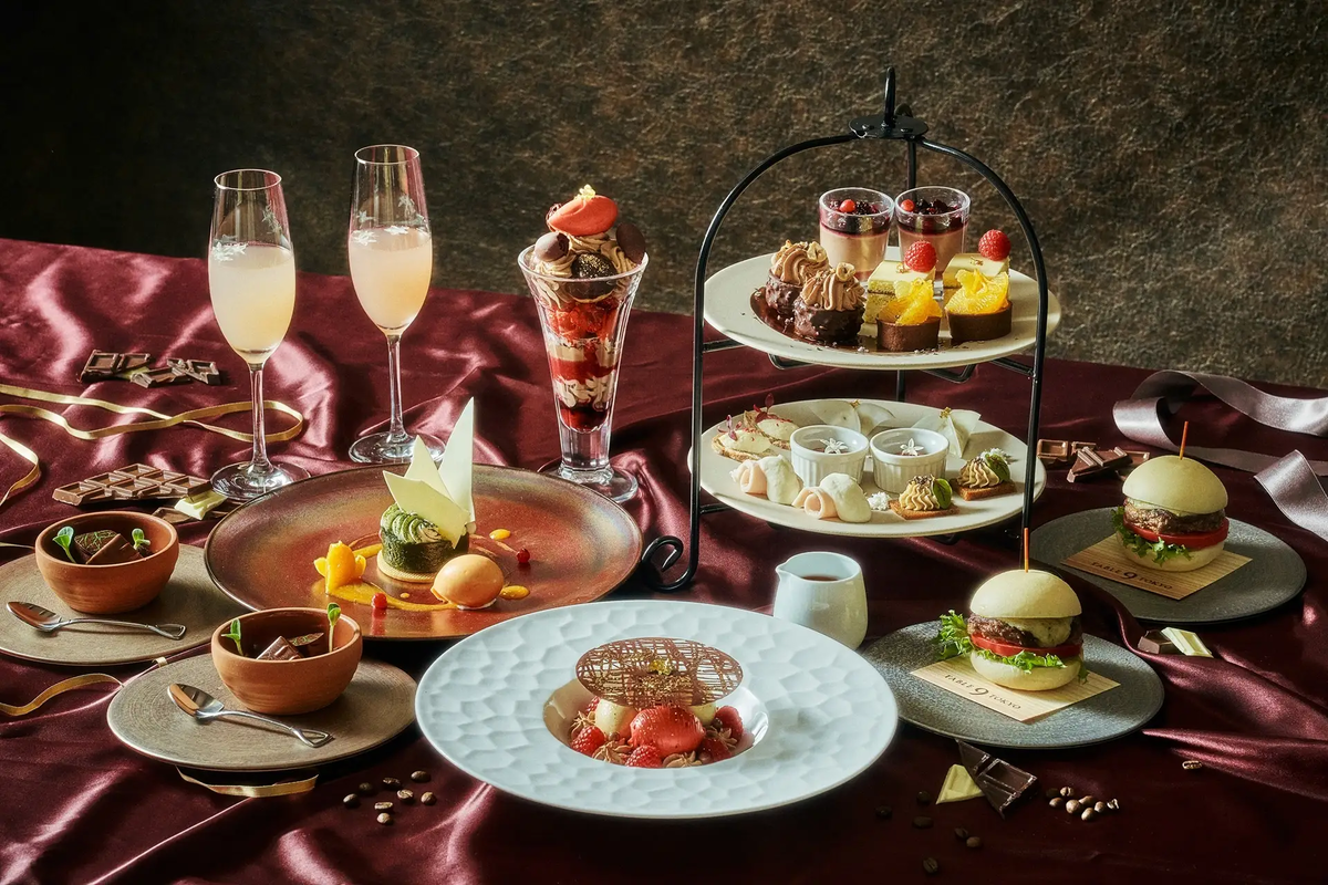 【品川プリンスホテル】冬薫るチョコレートアフタヌーンティー。心とろける時間を味わえるケーキやパフェなど