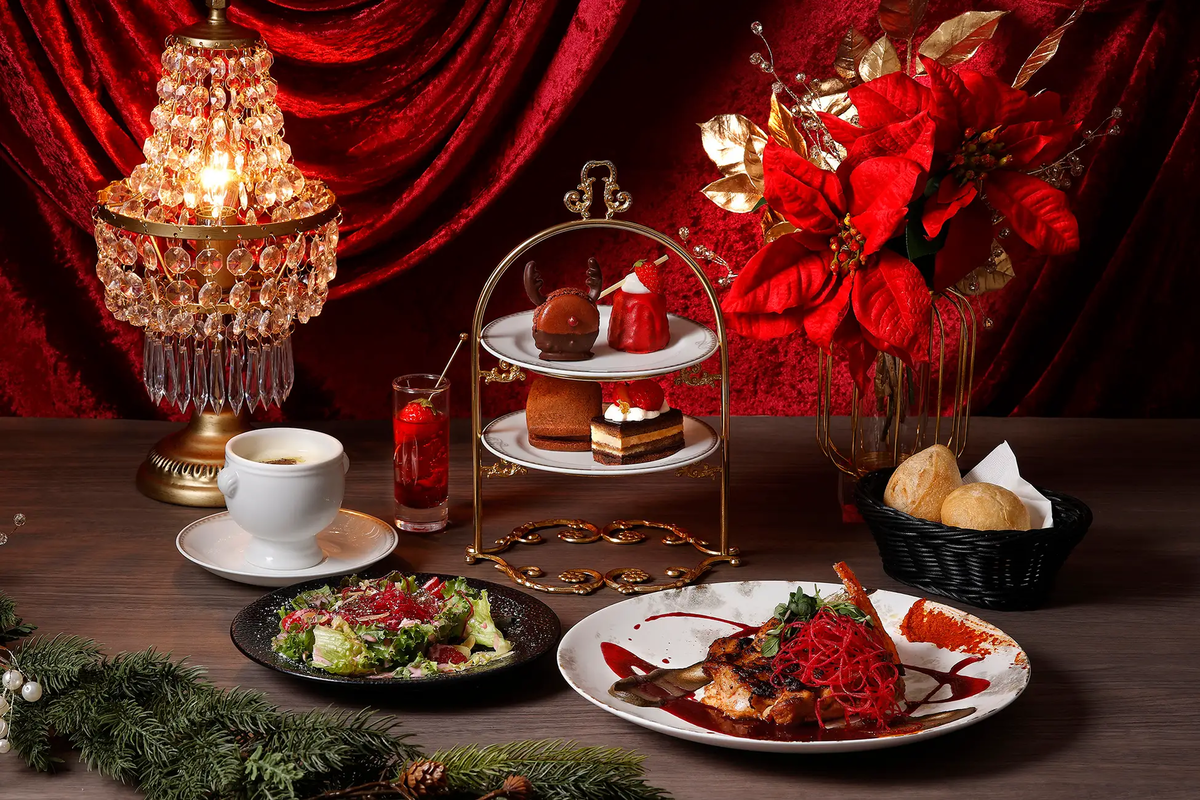 ザ ストリングス 表参道『ルビーエレガンス クリスマスアフタヌーンティー』