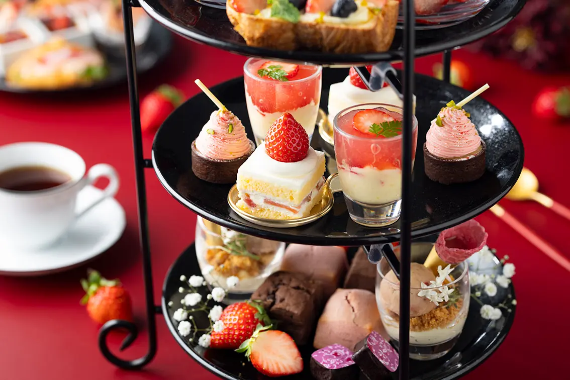 東京ドームホテル「ストロベリーアフタヌーンティー」
