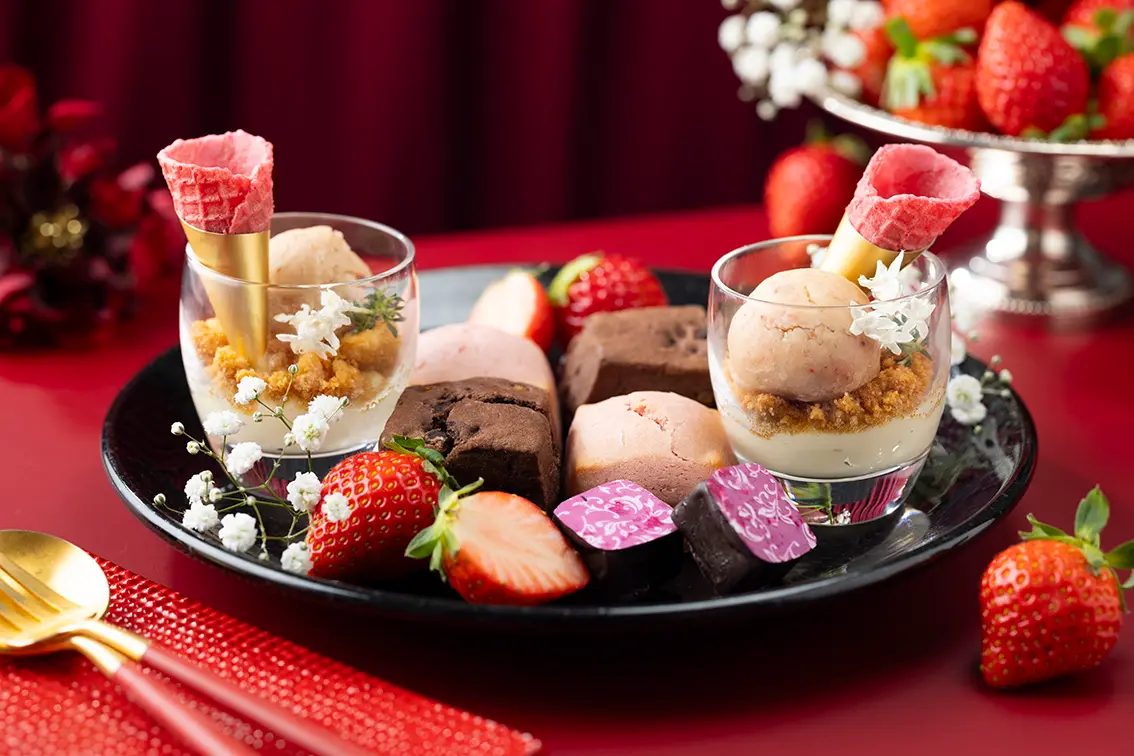 東京ドームホテル「ストロベリーアフタヌーンティー」