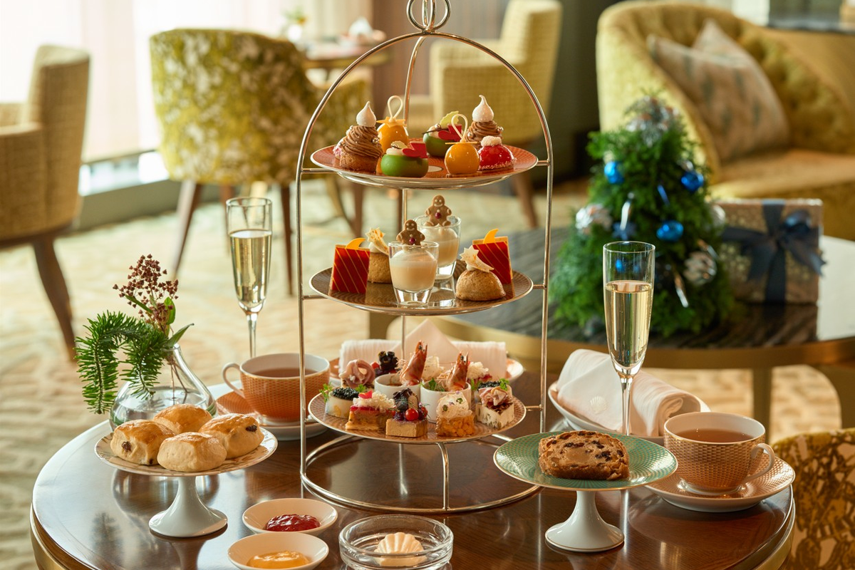 【マンダリン オリエンタル 東京】季節の恵みが織りなすフェスティブ&クリスマスアフタヌーンティー。ホテルシェフの美技が彩るチーズケーキやモンブランなど