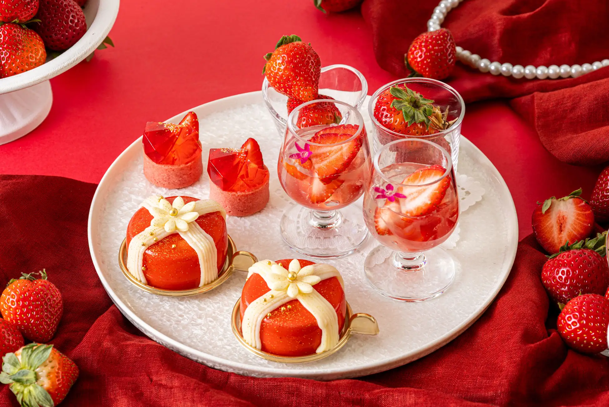 川越プリンスホテル「あまりん＆べにたま ストロベリーアフタヌーンティー」