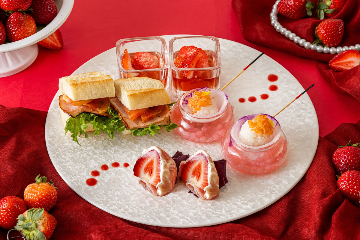 川越プリンスホテル「あまりん＆べにたま ストロベリーアフタヌーンティー」