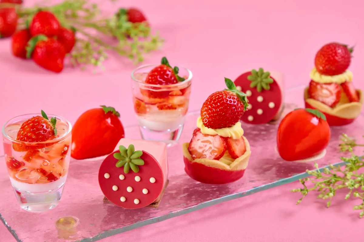 リーガロイヤルホテル大阪「いちごアフタヌーンティー ～春のいちごパレード！～」