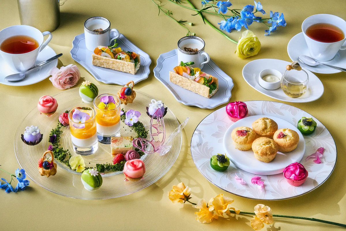 【ザ・プリンスギャラリー 東京紀尾井町】蝶とミツバチの花園アフタヌーンティー。美しいパステルカラーに包まれたパンナコッタやマカロンなど