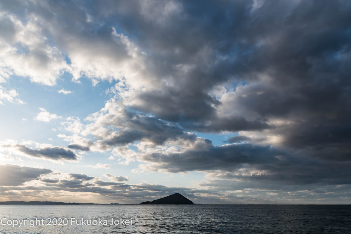 糸島 雲のある海の風景 福岡情景写真