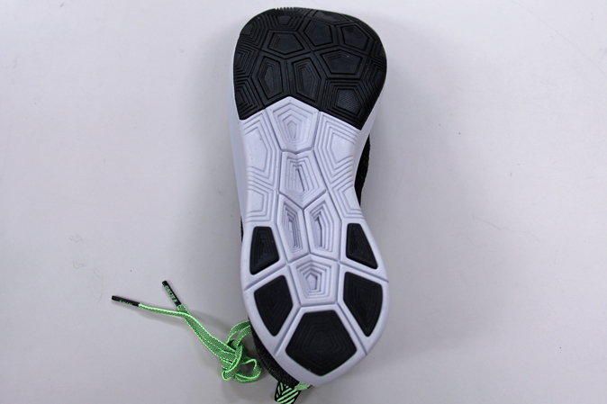 ズームフライフライニットのアウトソール