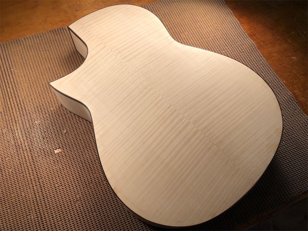 f:id:RyosukeKobayashiGuitars:20191201181527j:image