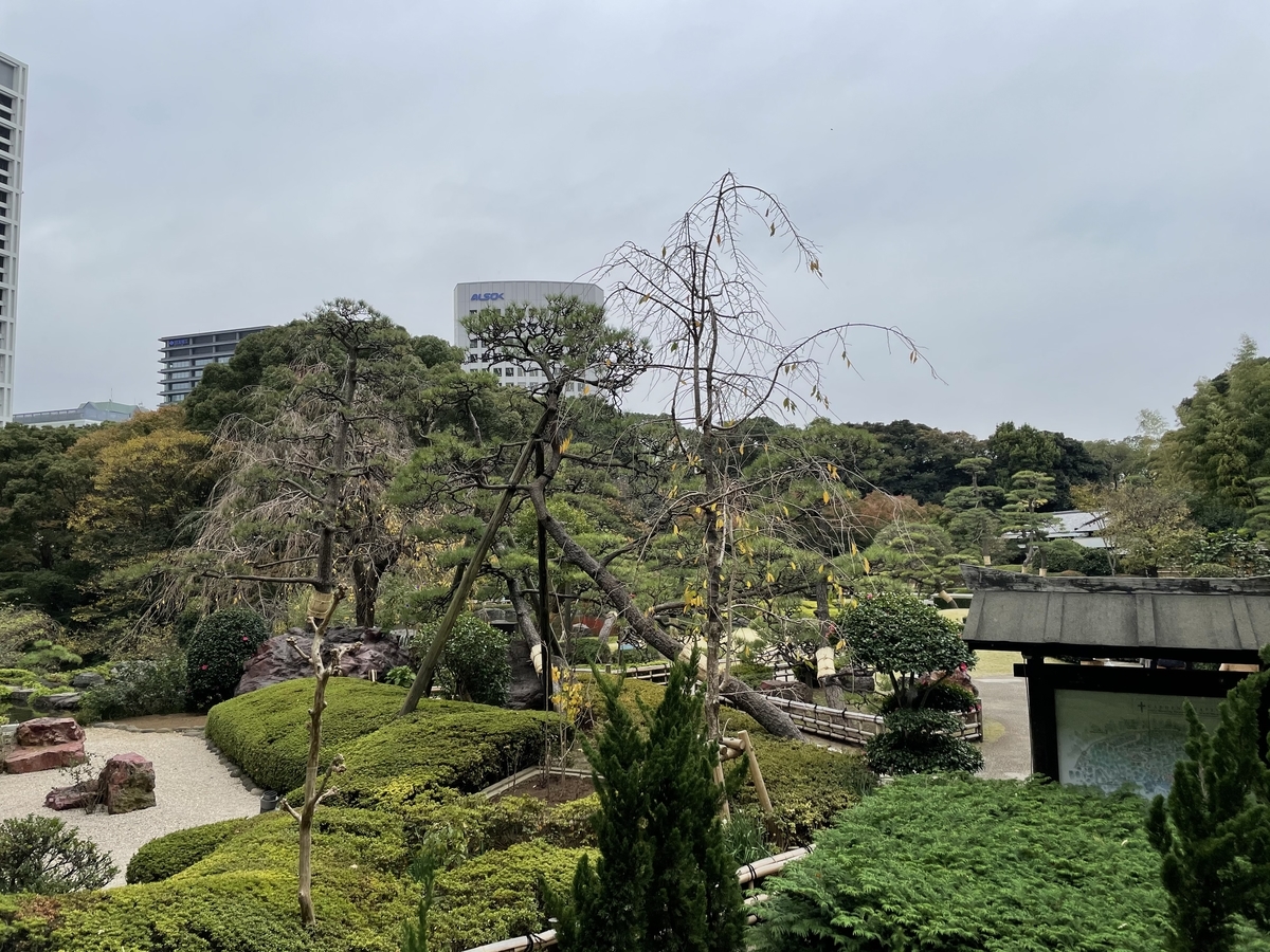 日本庭園 ホテルニューオータニ 紅葉 年11月24日 俺のめし