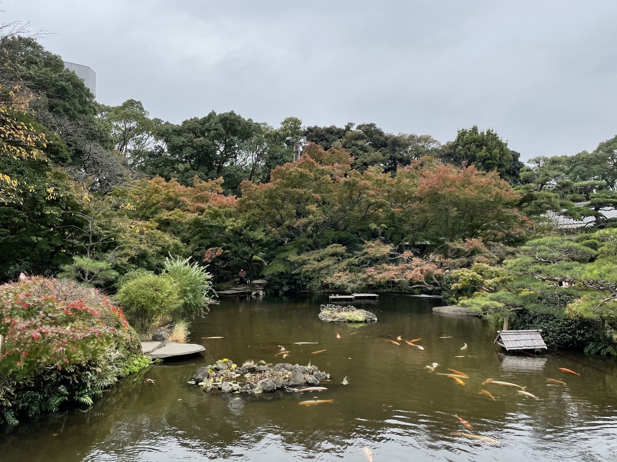 日本庭園 ホテルニューオータニ 紅葉 年11月24日 俺のめし