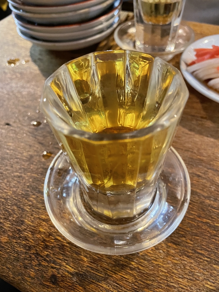 宇ち多 立石 もつ焼き8皿 梅割り3杯半 ウーロン茶 22年5月12日 俺のめし