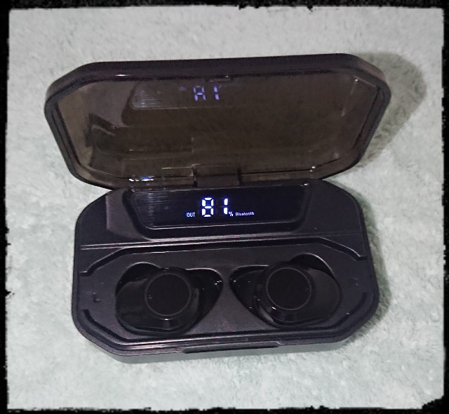 SUTOMOのワイヤレスイヤホン「G02-tws」を買いました。小さなイヤー