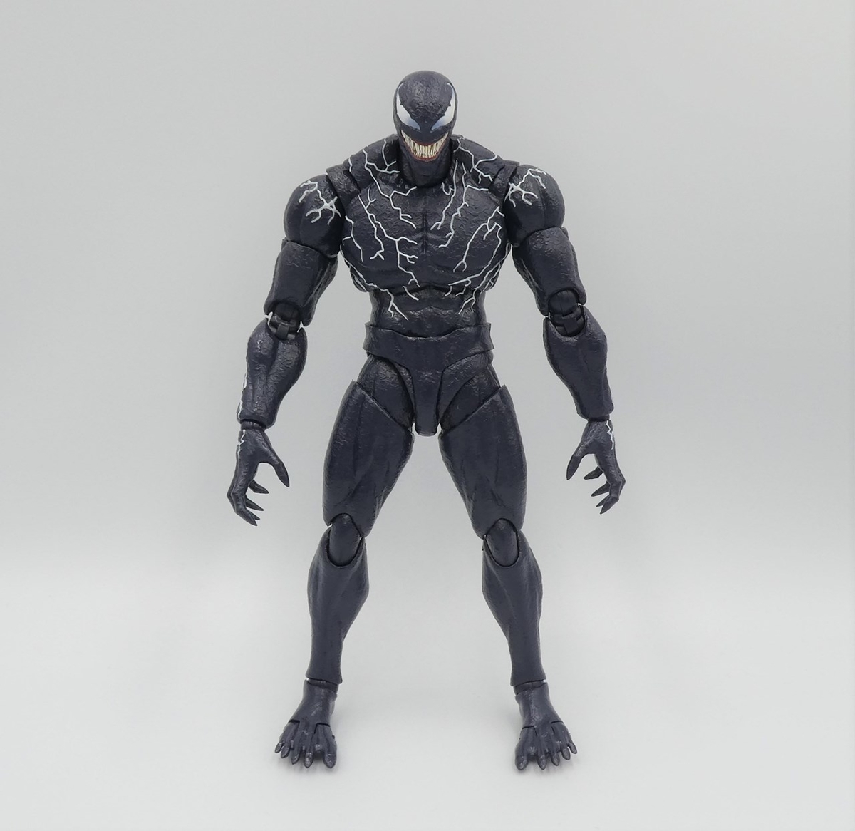 S.H.フィギュアーツ ヴェノム：レット・ゼア・ビーカーネイジ」を購入