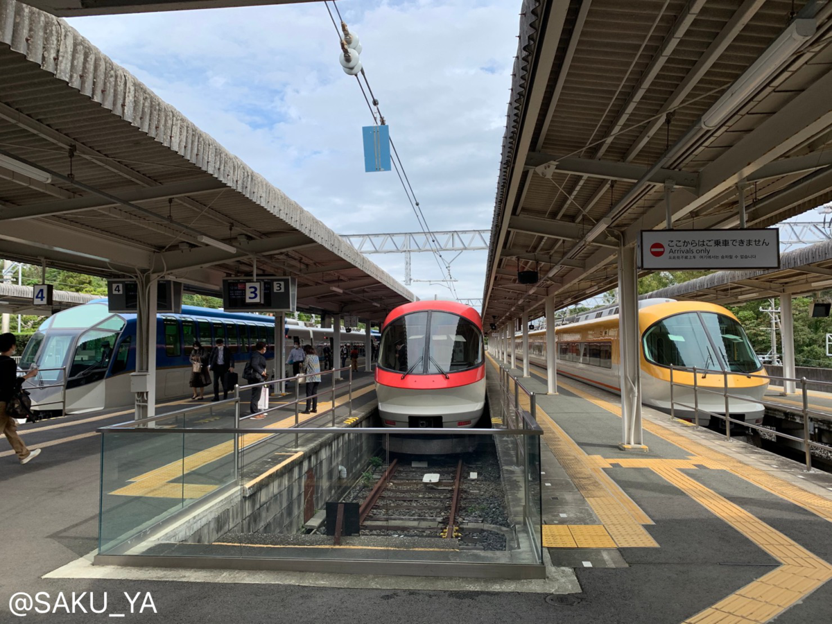 賢島にて伊勢志摩ライナー2本としまかぜの並び Sakuya のひとり旅行記