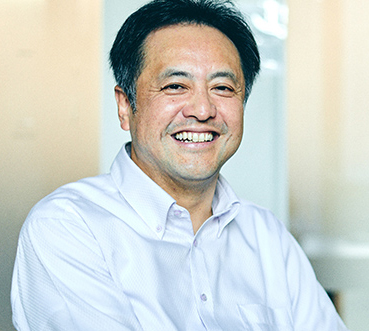長崎健一(ながさき けんいち)