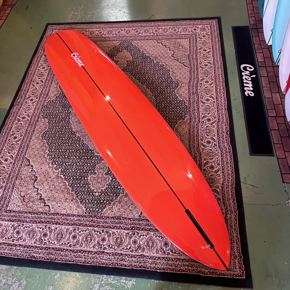 全女子にすすめたいクリーム”フラワー”&大阪店中古ボード入荷情報