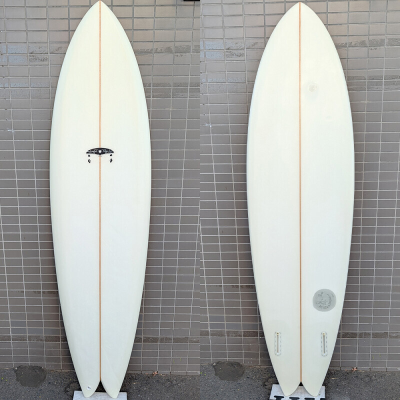 エルモアサーフボード フライドフィッシュ 5’5” ツインフィッシュ ウェットスーツについて、エルモアのフィッシュ。中古お値下げしました