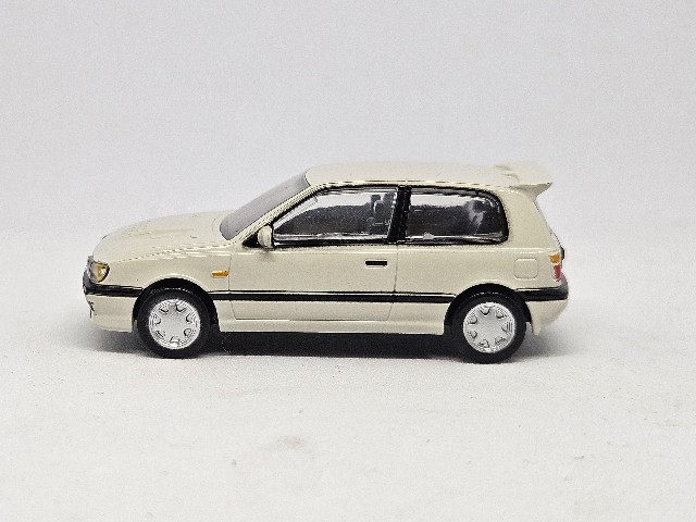 ミニカーニューモデル紹介＃43 スタンド・ストーンズ 日産 パルサー