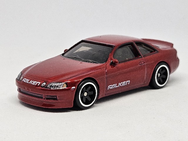 ミニカーカタログ＃33 ホットウィール トヨタ ソアラ - SERIE ミニカー