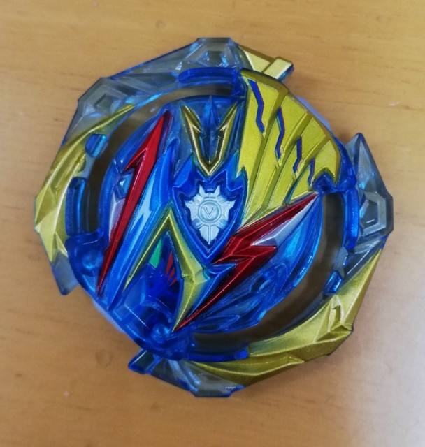 究極戦士】アルティメットヴァルキリー.Lg.V´-9 - BEYBLADE X