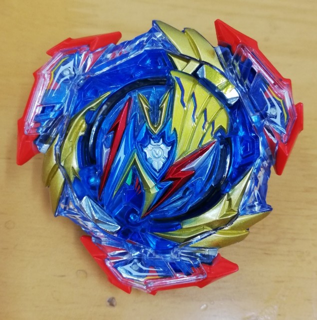 究極戦士】アルティメットヴァルキリー.Lg.V´-9 - BEYBLADE X