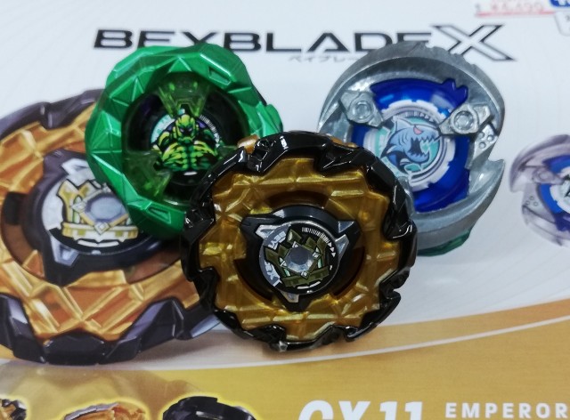 皇帝の偉力】エンペラーマイトデッキセット - BEYBLADE X