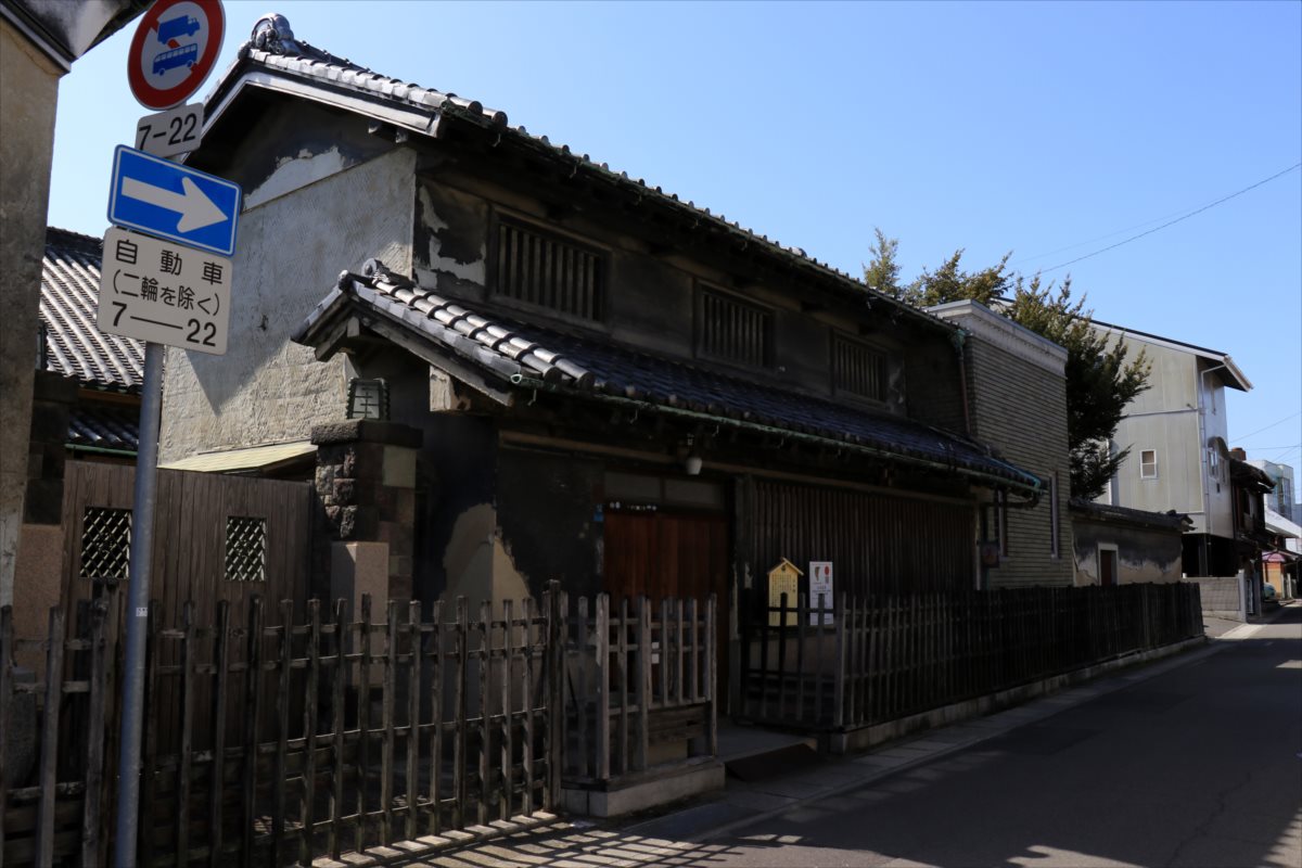 f:id:SISIS:20210412225548j:plain