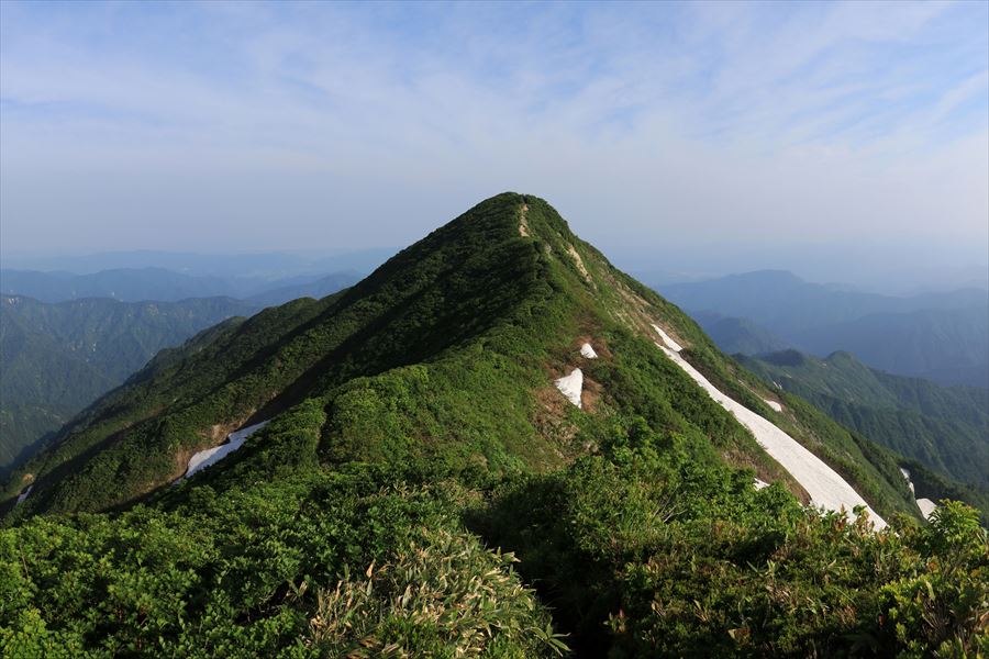 飯豊連峰 前杁差岳 権内尾根 展望