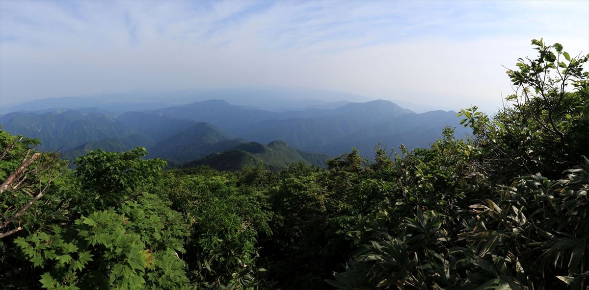 権内尾根(前杁差岳の展望)