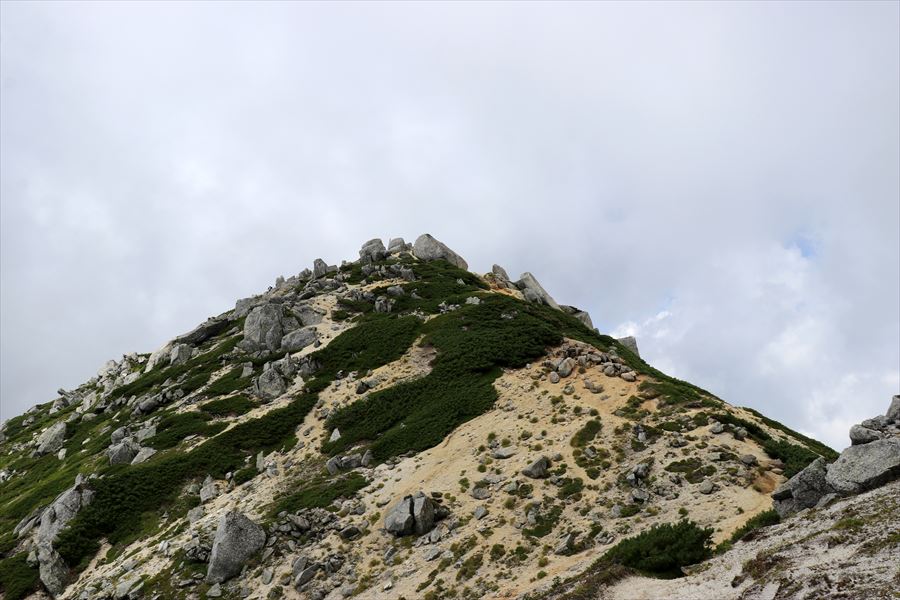 空木岳の山頂の望遠