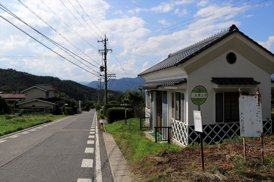 大原上バス停（木曽町の木曽駒ヶ岳の登山口）