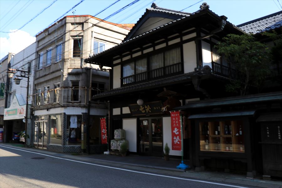 七笑酒造（木曽福島の酒蔵）