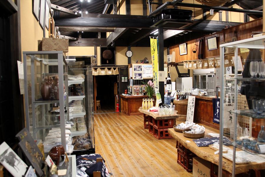 名手酒造店 黒牛 和歌山県 海南市 店内