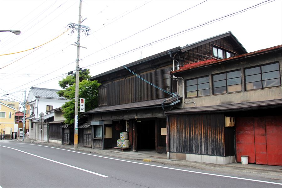 酒ぬのや本金酒造 諏訪五蔵 外観 酒蔵 日本酒 長野県 諏訪市