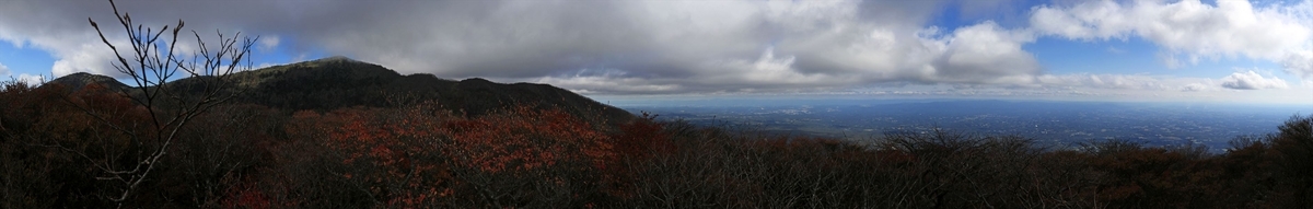 黒尾谷岳 展望 南月山 関東平野 紅葉 10月 那須岳