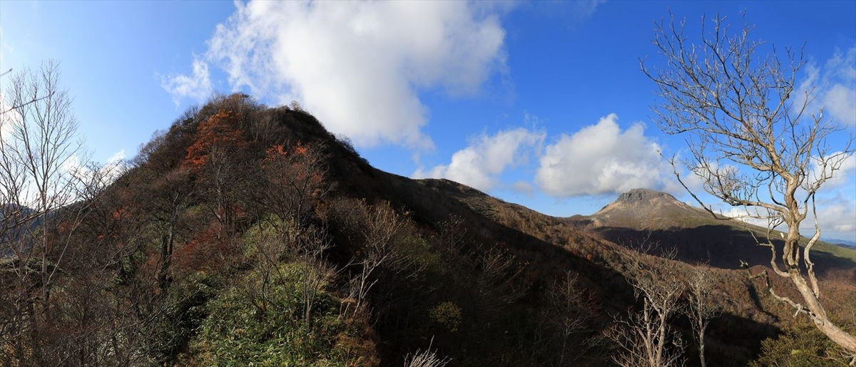 南月山 山頂直下 展望 登山道 那須岳
