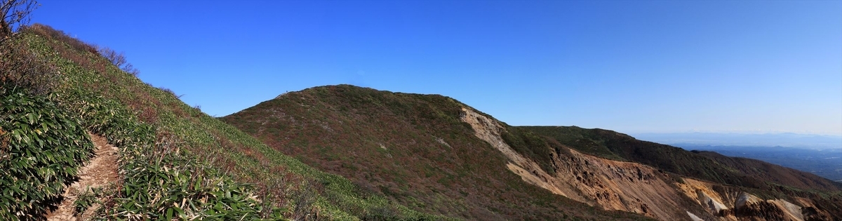 1900m峰 熊見曽根 登山道 山頂直下 展望