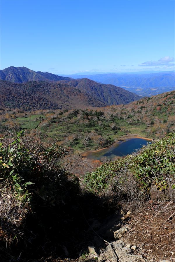 鏡ヶ沼 下り坂 ロープ場 那須岳