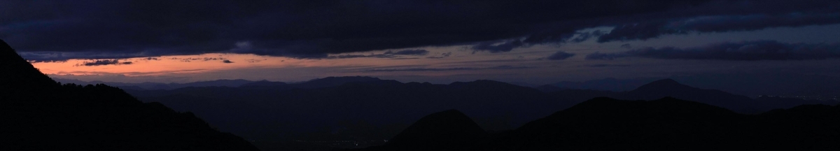 甲子山 山頂 夕焼け 日没 展望 望遠