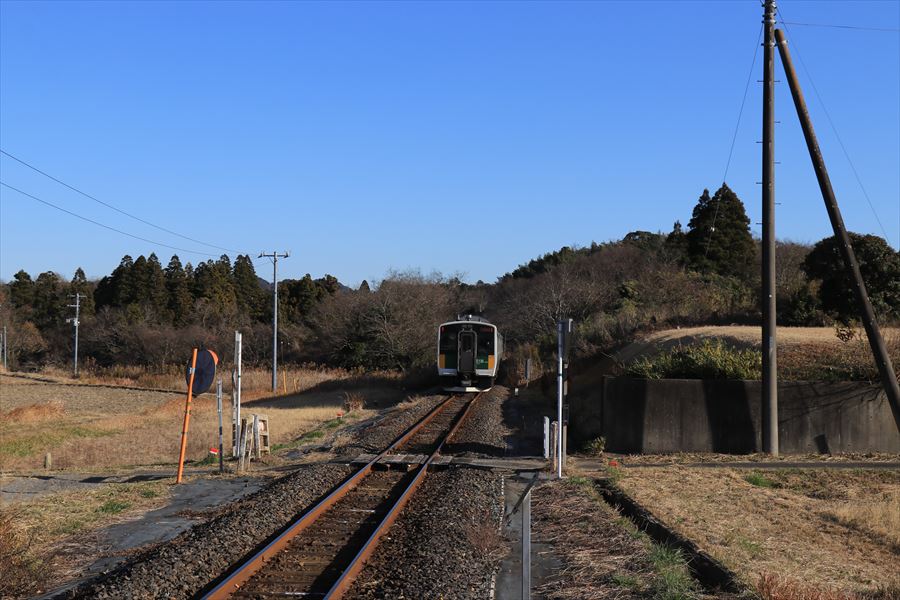平山駅 キハE130 気動車 風景 久留里線 廃止予定 千葉県