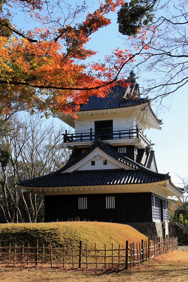 久留里城 天守閣 紅葉 君津市 千葉県