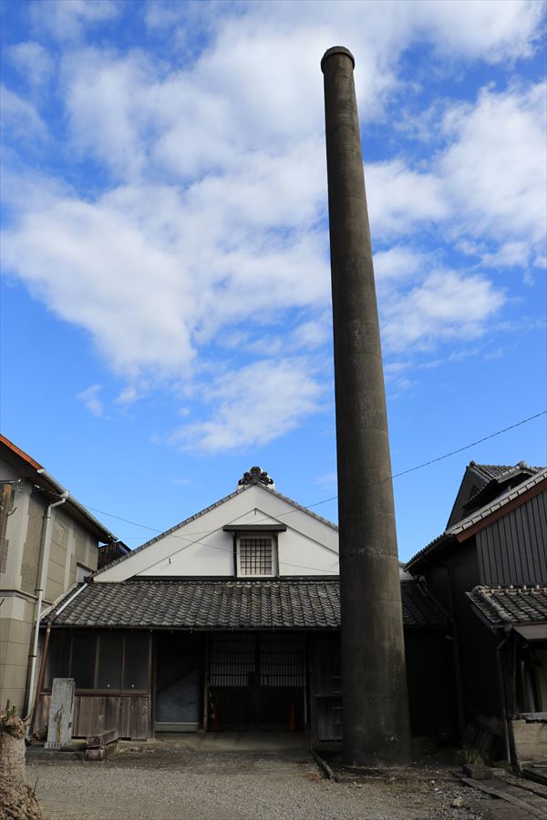 吉崎酒造 吉寿 外観 煙突 漆喰 酒蔵 久留里 君津市