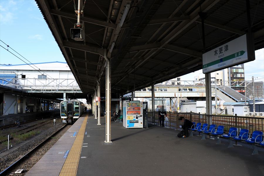 木更津駅 ホーム E131 電車 内房線 千葉県