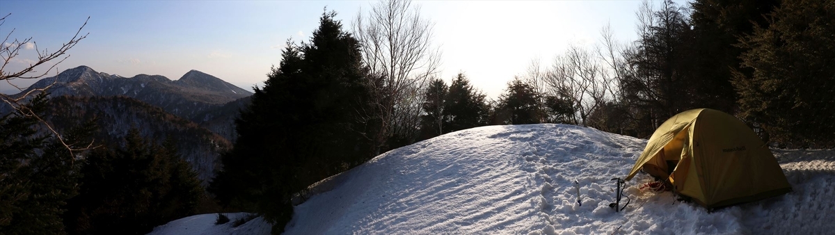 前黒山 高原山 山頂 雪山 積雪期 3月